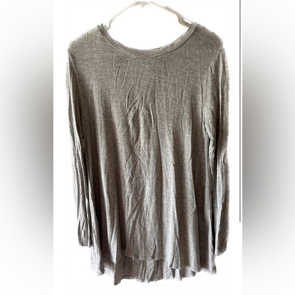 Grey/silver long sleeve high low top - Picture 5 of 6